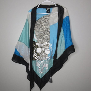 Lin‎ art project unique shawl